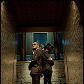 Dead Combo - List pictures