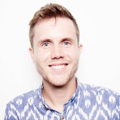 Trent Harmon - List pictures