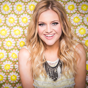 Kelsea Ballerini - List pictures