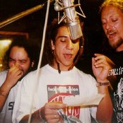 Raimundos - List pictures