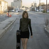 Juliana Hatfield - List pictures