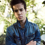 Travis Garland - List pictures