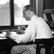 Carl Orff - List pictures