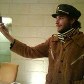 Yonatan Gat - List pictures