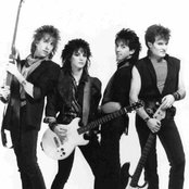 Joan Jet & The Blackhearts - List pictures