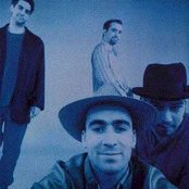 Live - List pictures