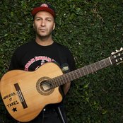 Tom Morello - List pictures