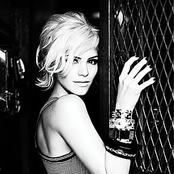 Katharine Mcphee - List pictures