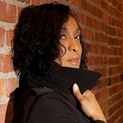 Lisa Shaw - List pictures