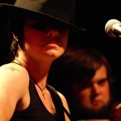 Sonia Leigh - List pictures