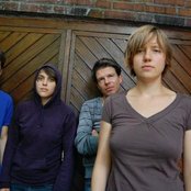 Masha Qrella - List pictures