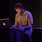 Loscil - List pictures