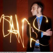 Richard Davis - List pictures
