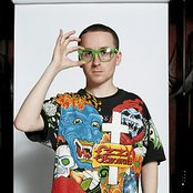 Alexis Taylor - List pictures