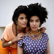 Ibeyi - List pictures