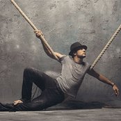 Bisbal - List pictures