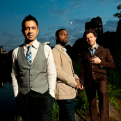 Vijay Iyer Trio - List pictures