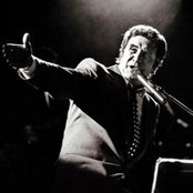 Gilbert Becaud - List pictures