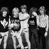 Def Leppard - List pictures