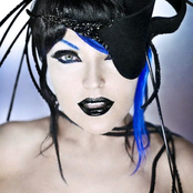 Kristine W. - List pictures