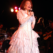Loretta Lynn - List pictures