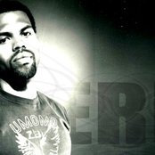 Eric Roberson - List pictures
