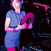 Ellen Allien - List pictures