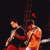 Raimundos - List pictures