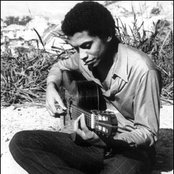 Paulinho Da Viola - List pictures