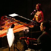 Oleta Adams - List pictures