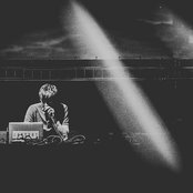 Samuel Kerridge - List pictures