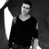 Paolo Meneguzzi - List pictures