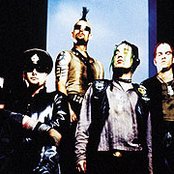 American Head Charge - List pictures