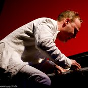 Jef Neve - List pictures