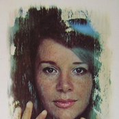 Bonnie Dobson - List pictures