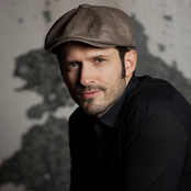 Tony Lucca - List pictures