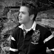 Aaron Kelly - List pictures