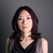 Suara - List pictures