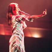 Paula Cole - List pictures