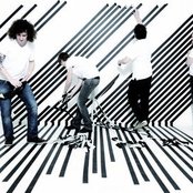 Madsen - List pictures