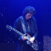 Iommi - List pictures