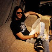 Neil Young - List pictures