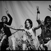 Make Me Famous - List pictures