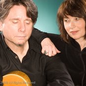 Quarter Flash - List pictures