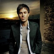 Enrique Iglesias - List pictures