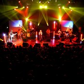 Mostly Autumn - List pictures