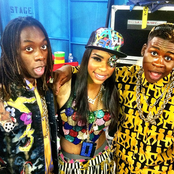 Lyric 145 - List pictures