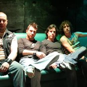 Jonas & The Massive Attraction - List pictures