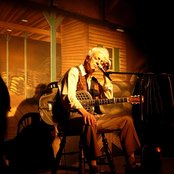 Doug Macleod - List pictures