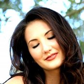 Katie Armiger - List pictures